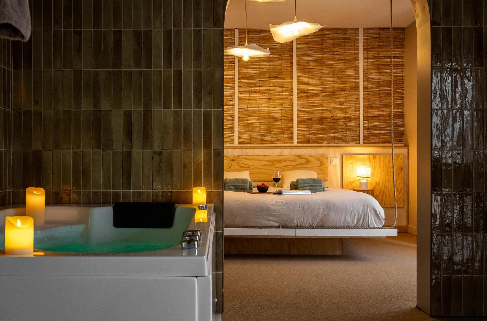 Love Room Suite Bali - Auray En Bretagne Brech Eksteriør billede